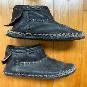 Beatrice Valenzuela Botines